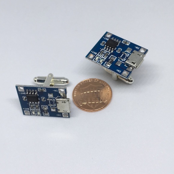 Circuit board cufflinks - Picture 4 of 4